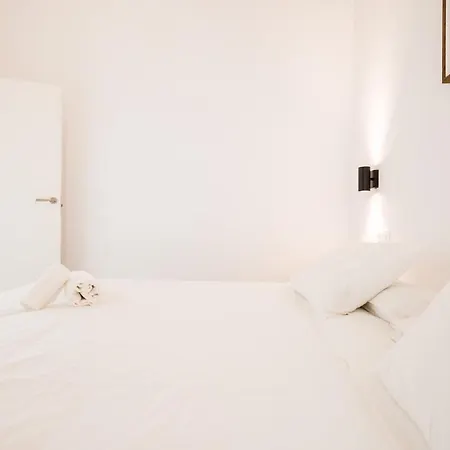 Duplex With Terrace- 2bd 2bth- Arenal Apartment Seville